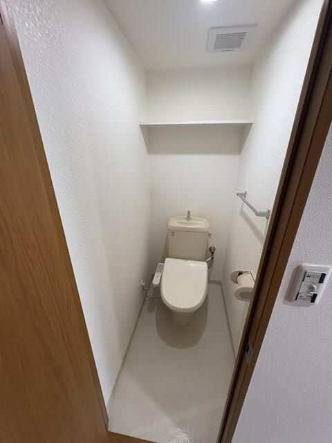 【トイレ】