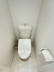 清潔感のあるトイレです
