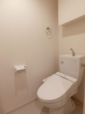 落ち着いたトイレです