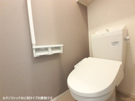 ゆったりとした空間のトイレです