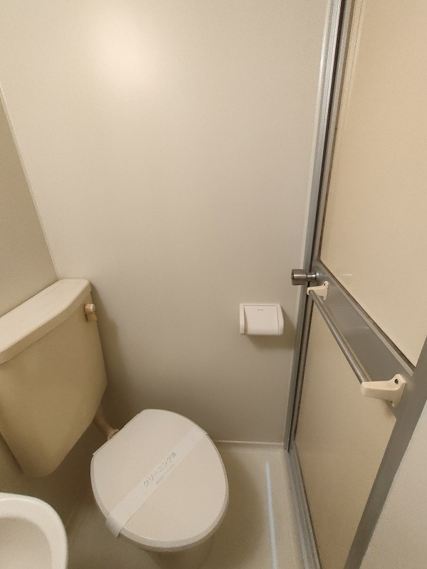 ゆったりとした空間のトイレです