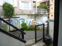 毎日通るエントランスはこのようになっています