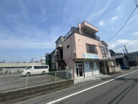 毎日通るエントランスはこのようになっています