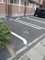 駐車場があるので、車を買う予定の方も安心です