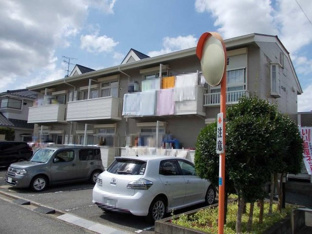 外からの目が気にならないバルコニーで洗濯物が干せます