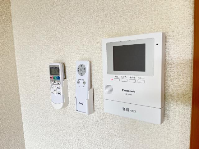 イーストリバーの内装|カメラ付インターホン