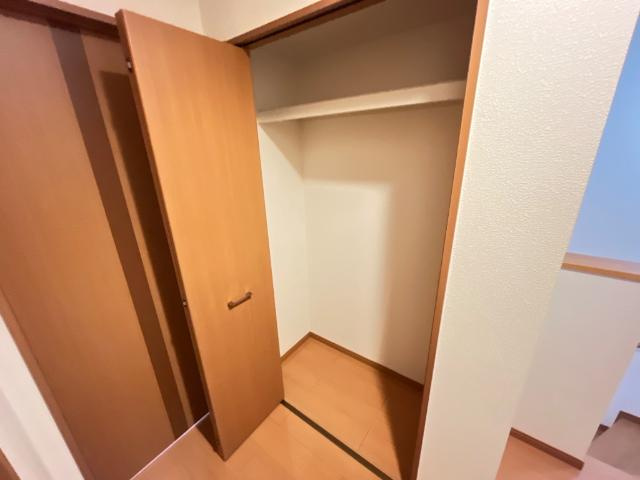 Ｇ－クレフの収納|廊下収納