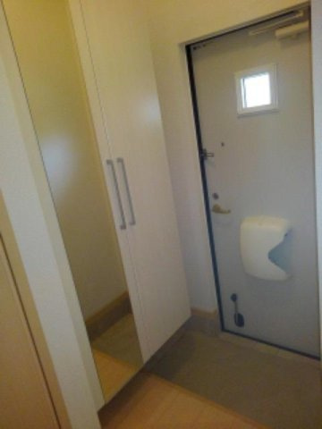 サンリットＩＫの玄関