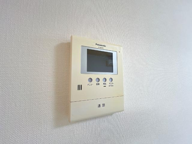 レインボーパレスの内装|カメラ付インターホン
