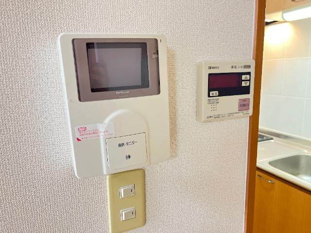 グレイス・ＯＮＥの内装|カメラ付インターホン