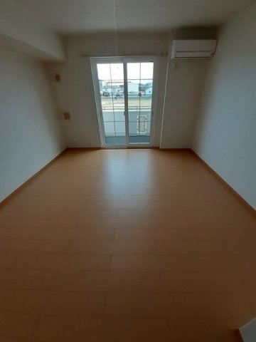 バリオンの内装