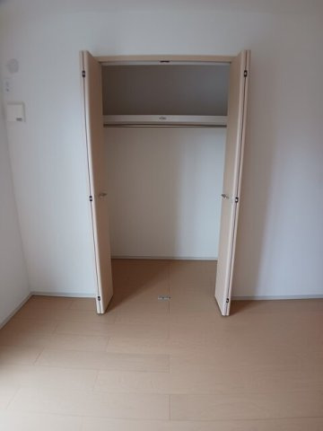 ネオタウンＢの収納