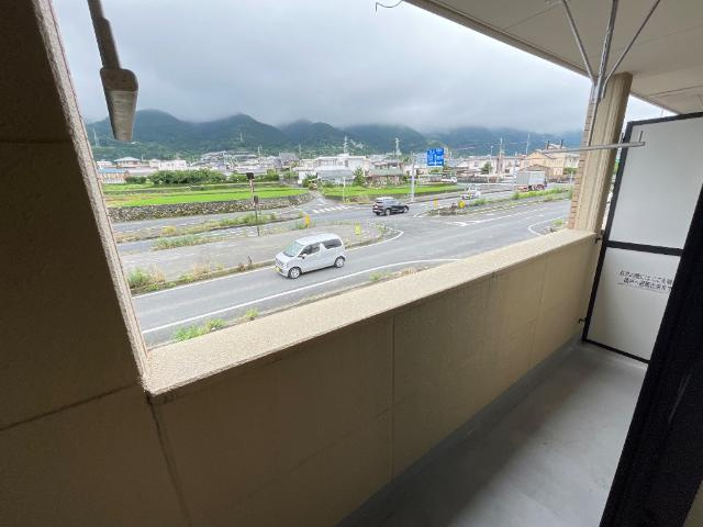 アルファーのその他|ベランダ