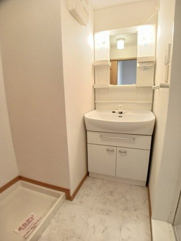 サンシャイン桜木の洗面所