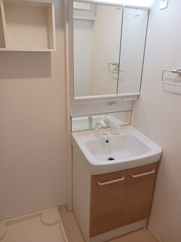 コンパクトで使いやすい洗面所