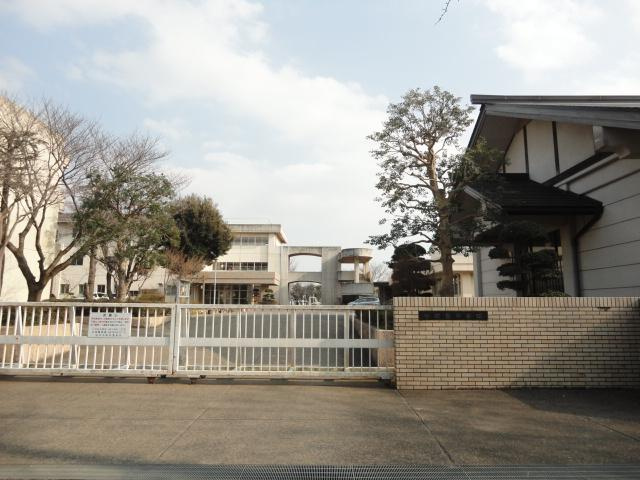 白井市立七次台中学校まで431ｍ