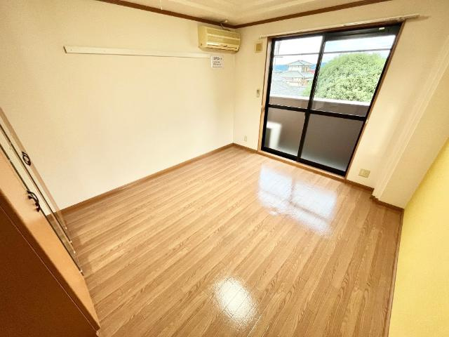 オレンジハウス・Ｔの内装|洋室