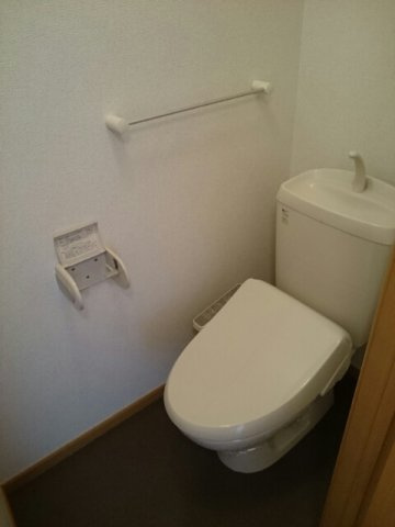 メゾンサニーのトイレ