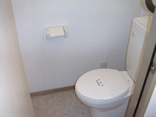 シンプルで使いやすいトイレです