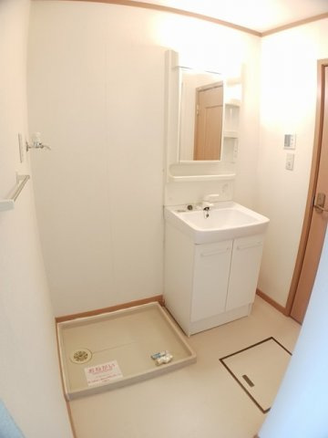 ラフレシールⅠの洗面所