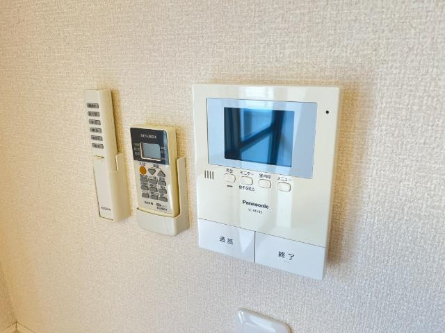 ディアベルジュ輝の内装|カメラ付インターホン