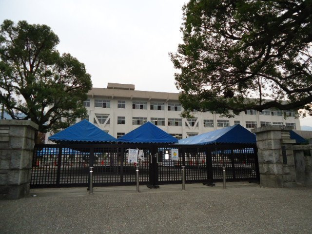 ディアベルジュ輝の周辺|新居浜市立中萩小学校まで1,395ｍ