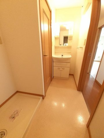 カステーロ・ヴェルデＢの洗面所