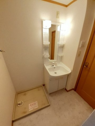 サンシャイン　セレノの洗面所