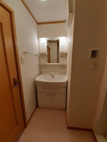 グランドヒル　Ａの洗面所