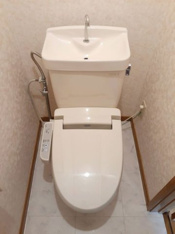 ゆったりとした空間のトイレです