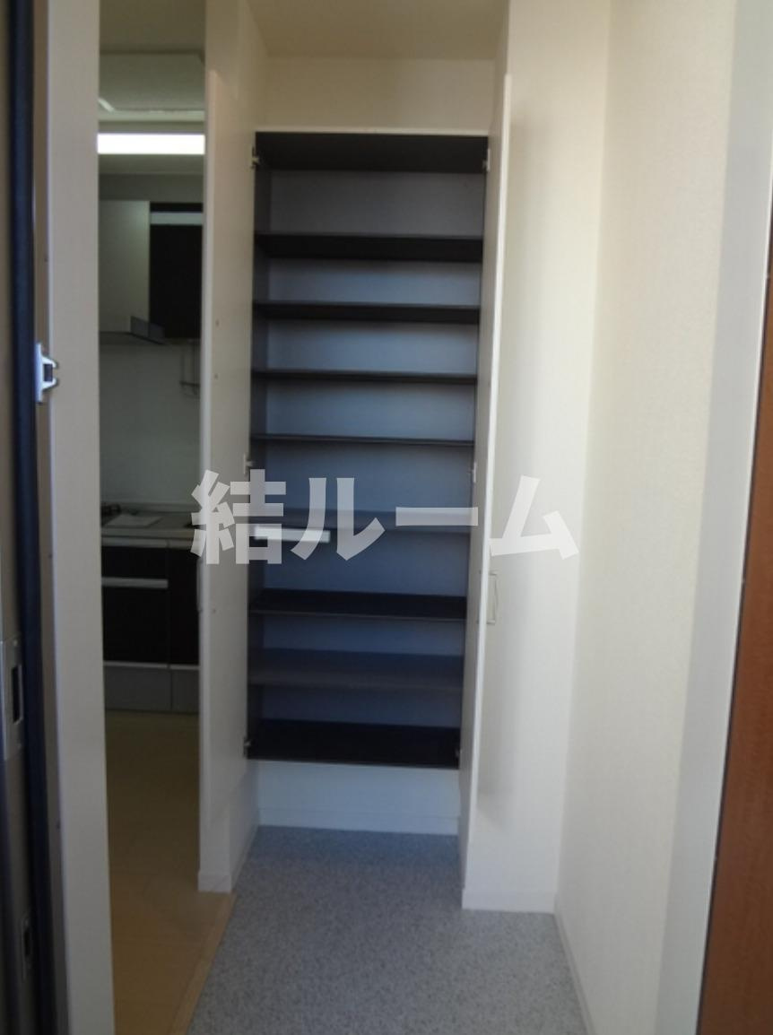 北区田端６丁目の賃貸マンションの玄関