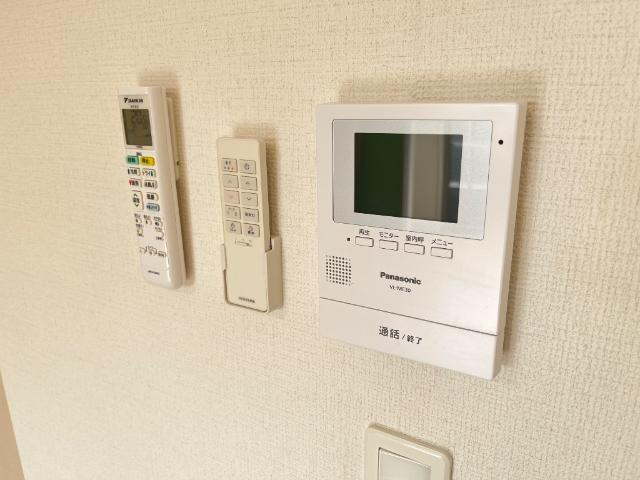 ASANAOの内装|カメラ付インターホン
