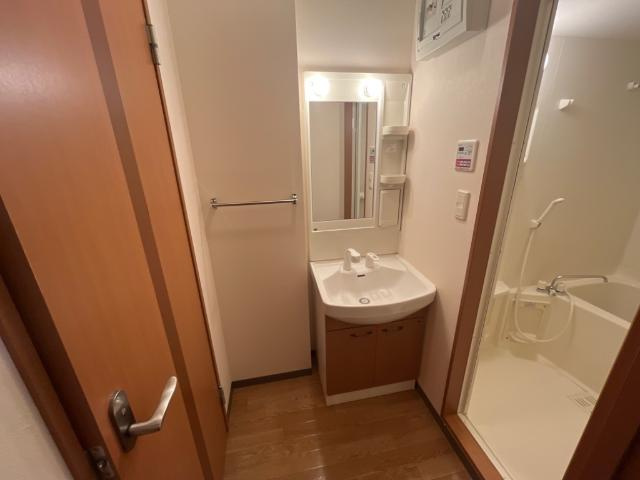 シャトー・中之庄の洗面所|洗面