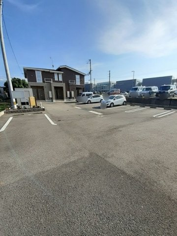 ｓａｌｔ　ｓｅｅの駐車場
