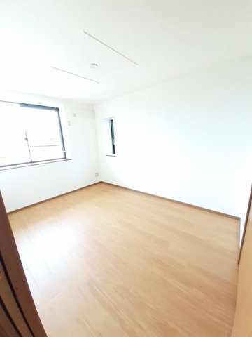 エトワール☆茜の内装