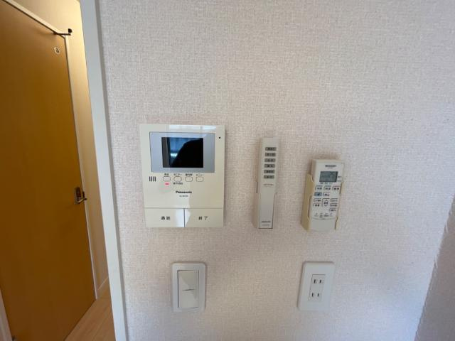 フェリックスの内装|カメラ付インターホン