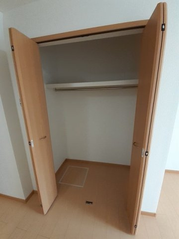 バリオンの収納