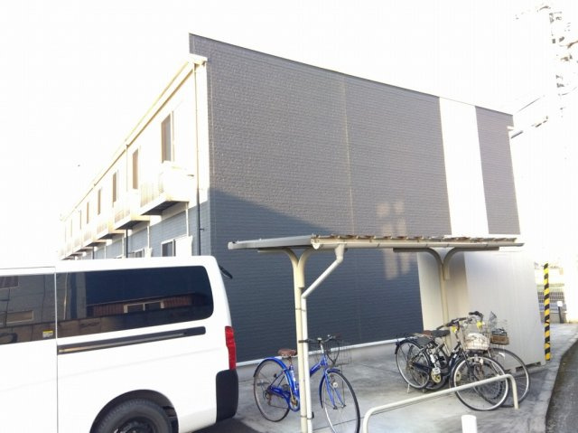 レオネクストシャムロックの外観