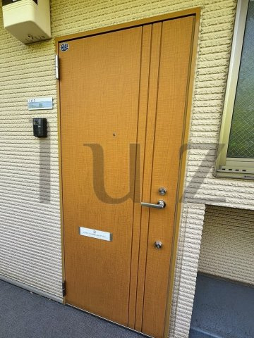 フォレストⅢの玄関
