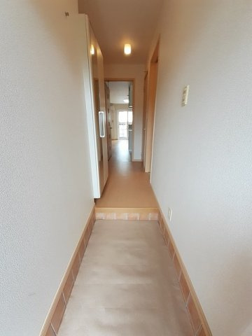 中村ハイツ　ミレの玄関