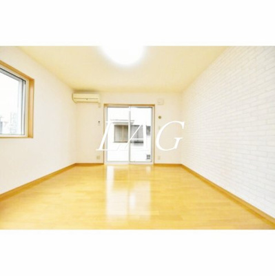 【居間・リビング】 | フォレストツインハウスＳ棟 | 洋室のお部屋です。