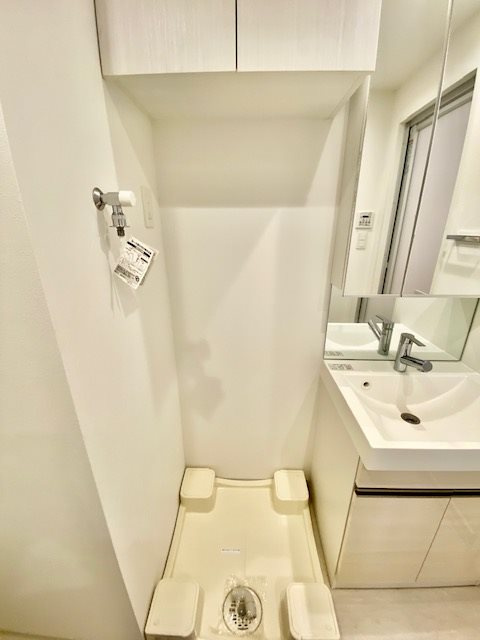 ラクラス四谷三丁目の設備|室内洗濯機置場