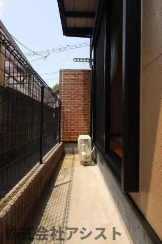 アンビシャス近大前のバルコニー|落ち着いた時間を過ごせるバルコニーです