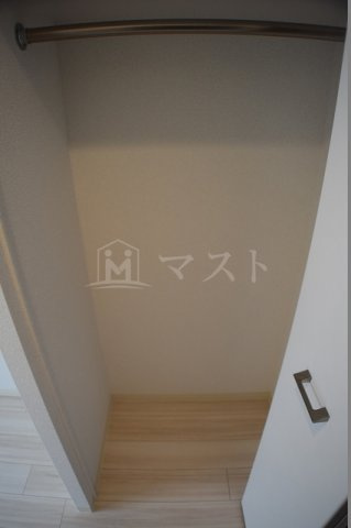 エスリード天六ラグジェの収納