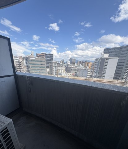 No.40 PROJECT2100 博多駅のバルコニー