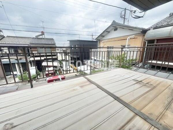 鏡島中戸建のバルコニー