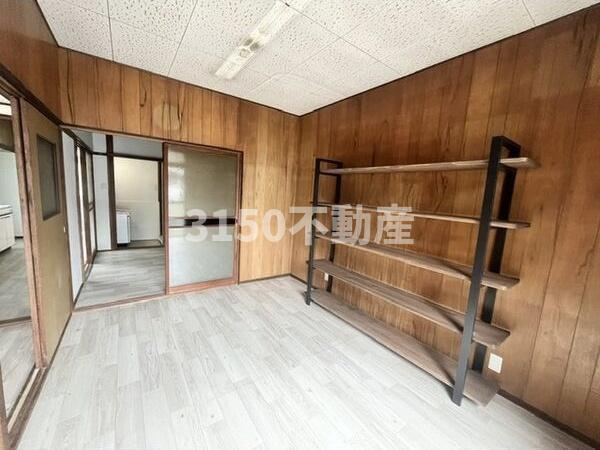 鏡島中戸建の居間・リビング