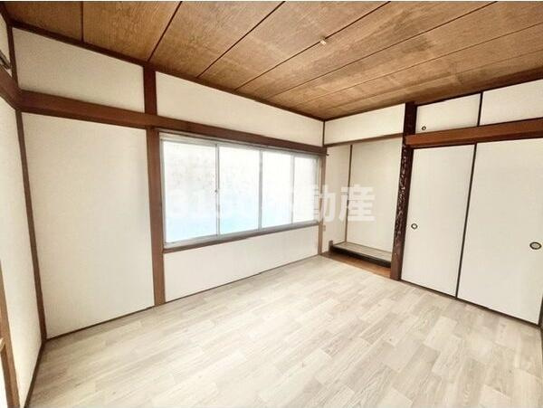 鏡島中戸建の内装