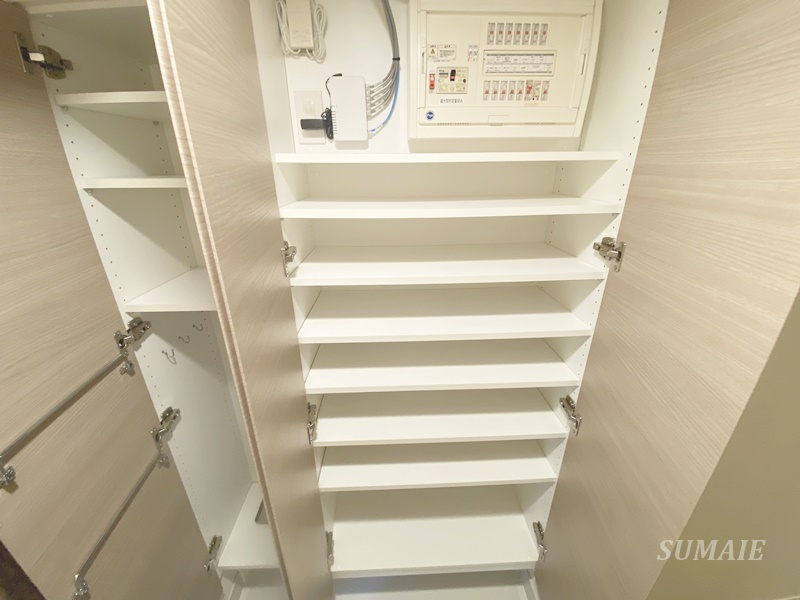 ＳＨＩＮＴＯ　ＣＩＴＹ　B棟の収納|シューズボックスです☆