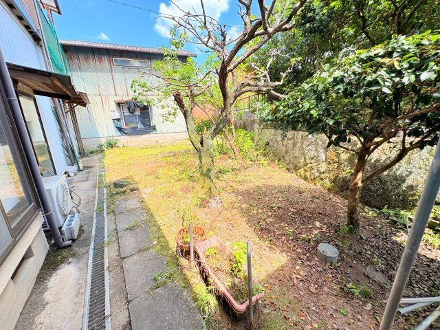 日田市大字東有田　建坪90坪以上　8LDKの庭